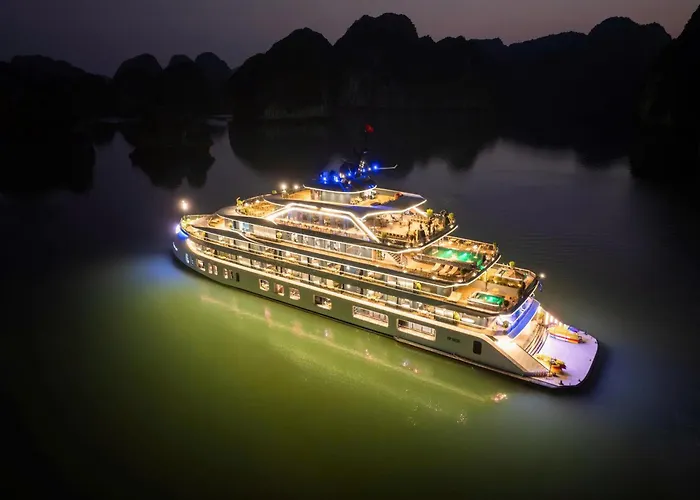  Dora Cruise By Hag Hạ Long