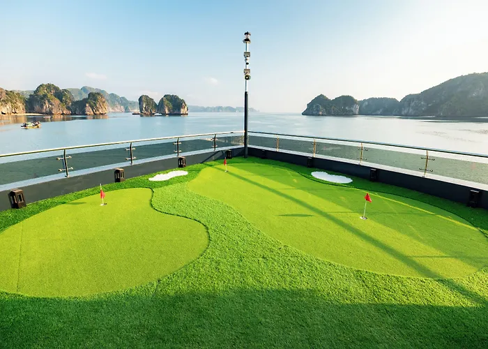Dora Cruise 5* Hạ Long